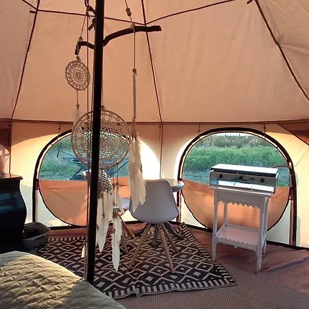 Yurt-tent Met Uitzicht Роскошный шатер